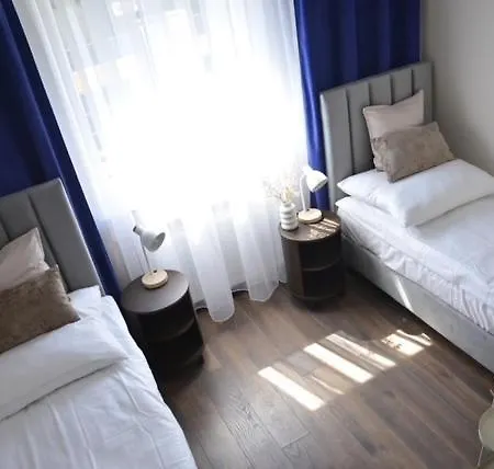 Cozy Corner Mirkow