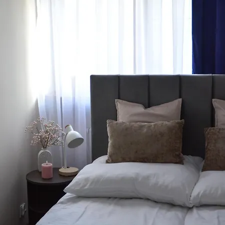 Cozy Corner * Mirkow
